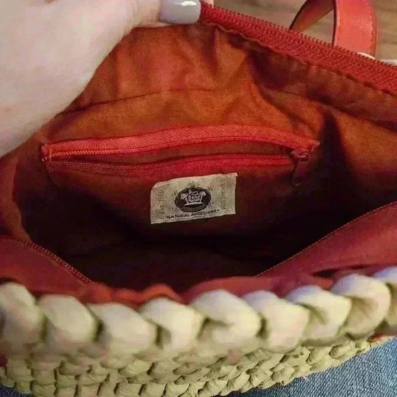 Sun N Sand Red & Tan small straw purse. - Picture 6 of 10